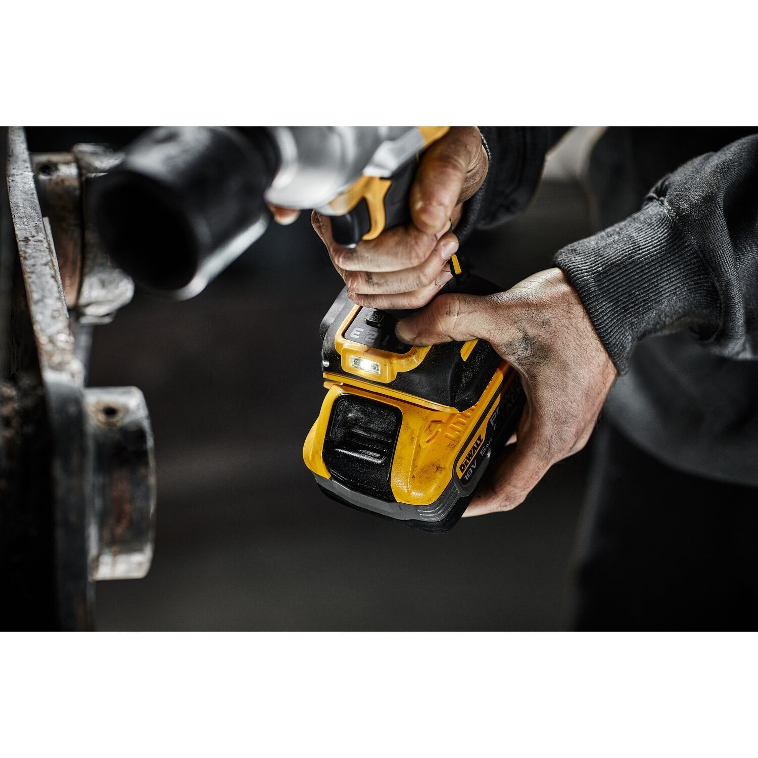 DeWALT DCF961NT Accu slagmoersleutel 1626Nm 1/2\