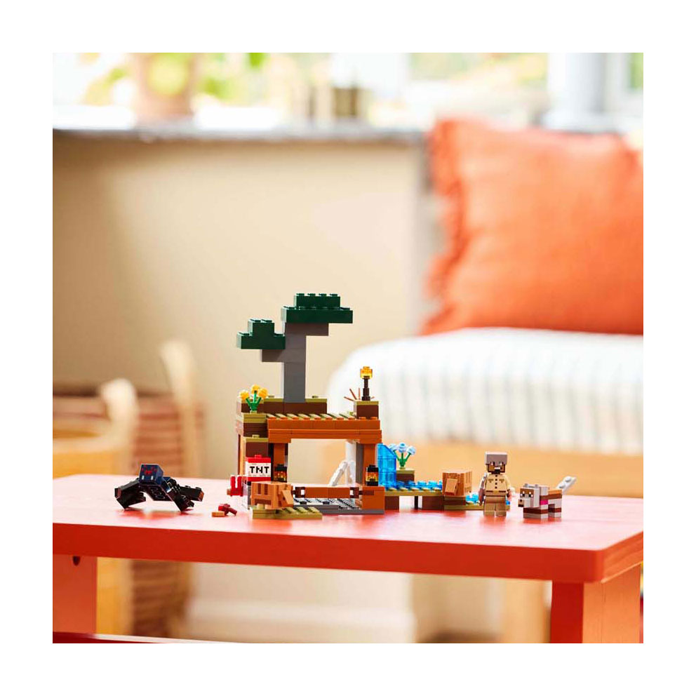 LEGO Minecraft 21269 De Gordeldieren Bij de Mijn