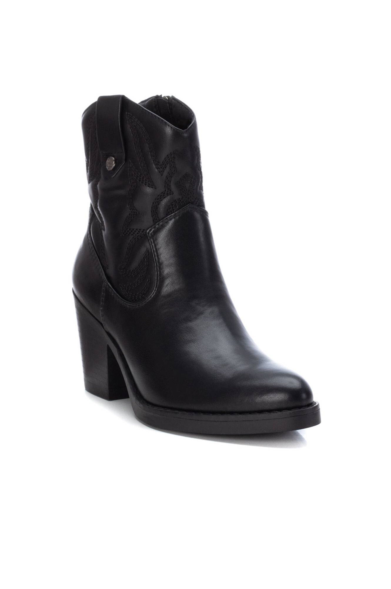 botas pretas femininas de cano curto