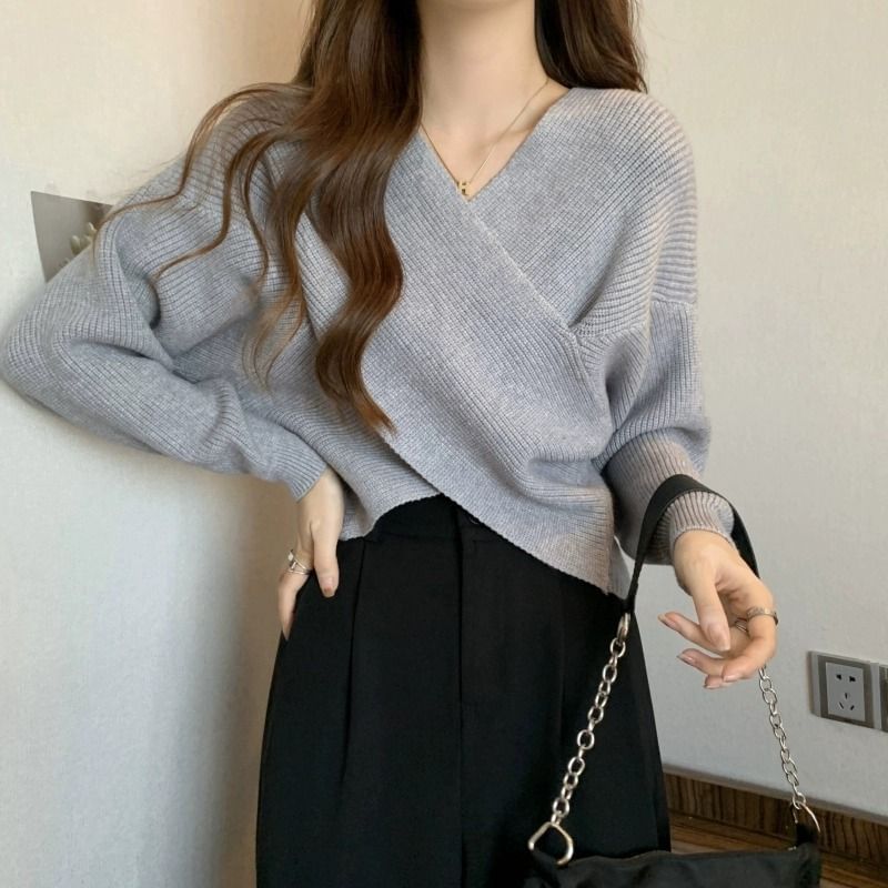 Sisyphi - V-hals effen geribbelde cropped trui