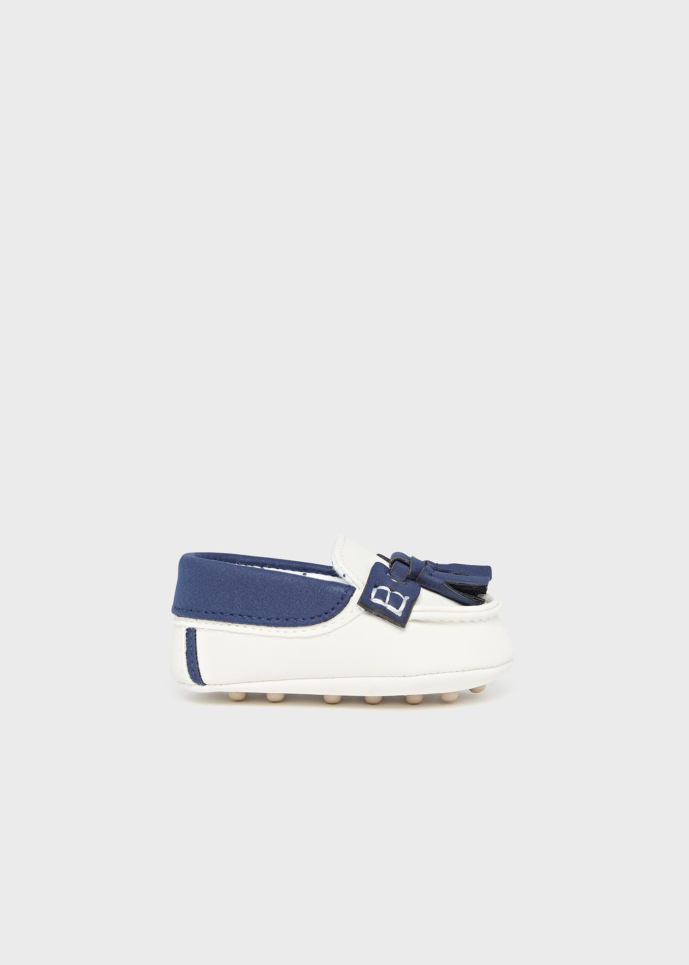 Mocassim recém-nascido branco-jade