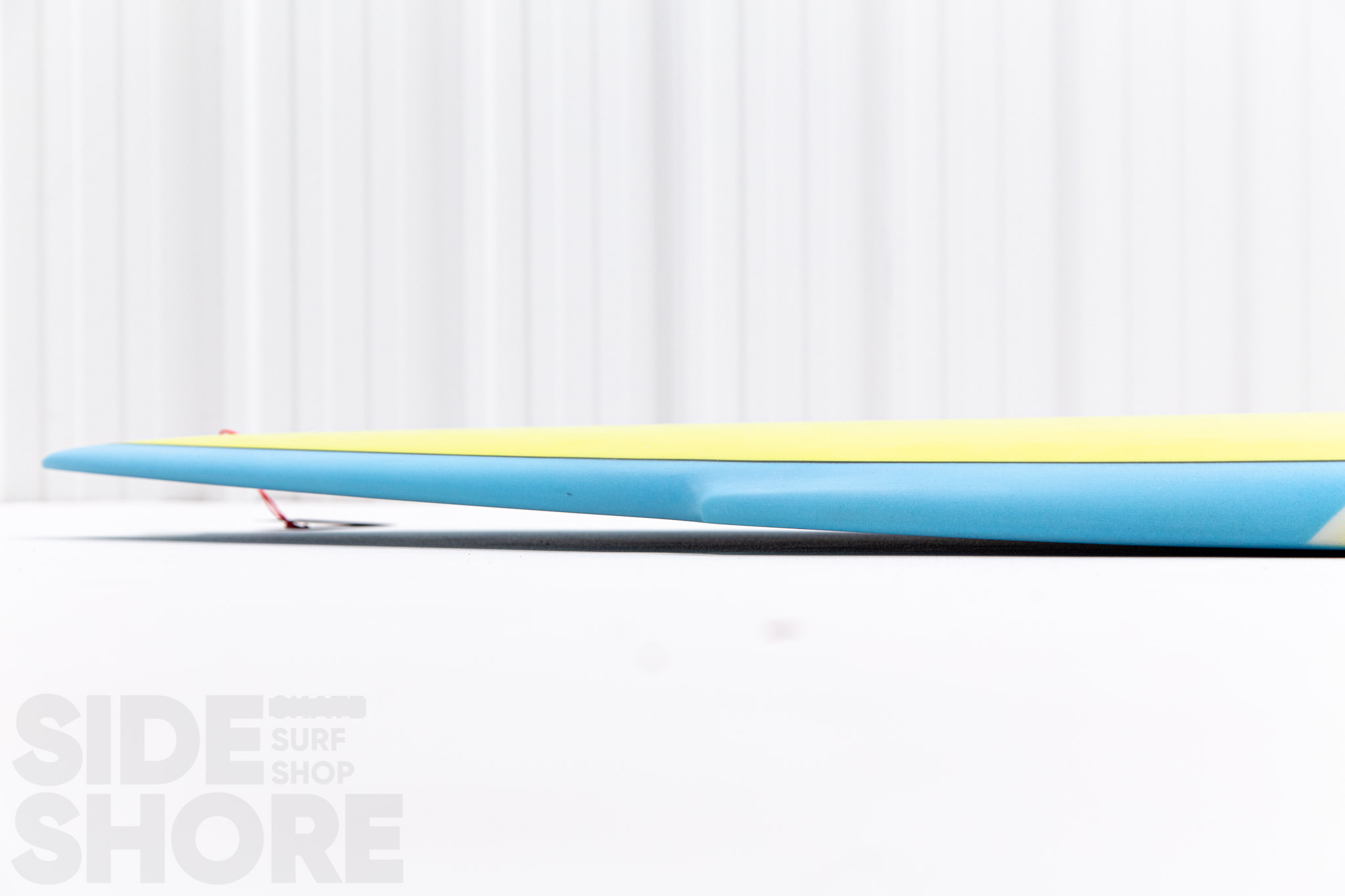 AIPA 76' Sting - Spray - 6'4 x 20 5/8