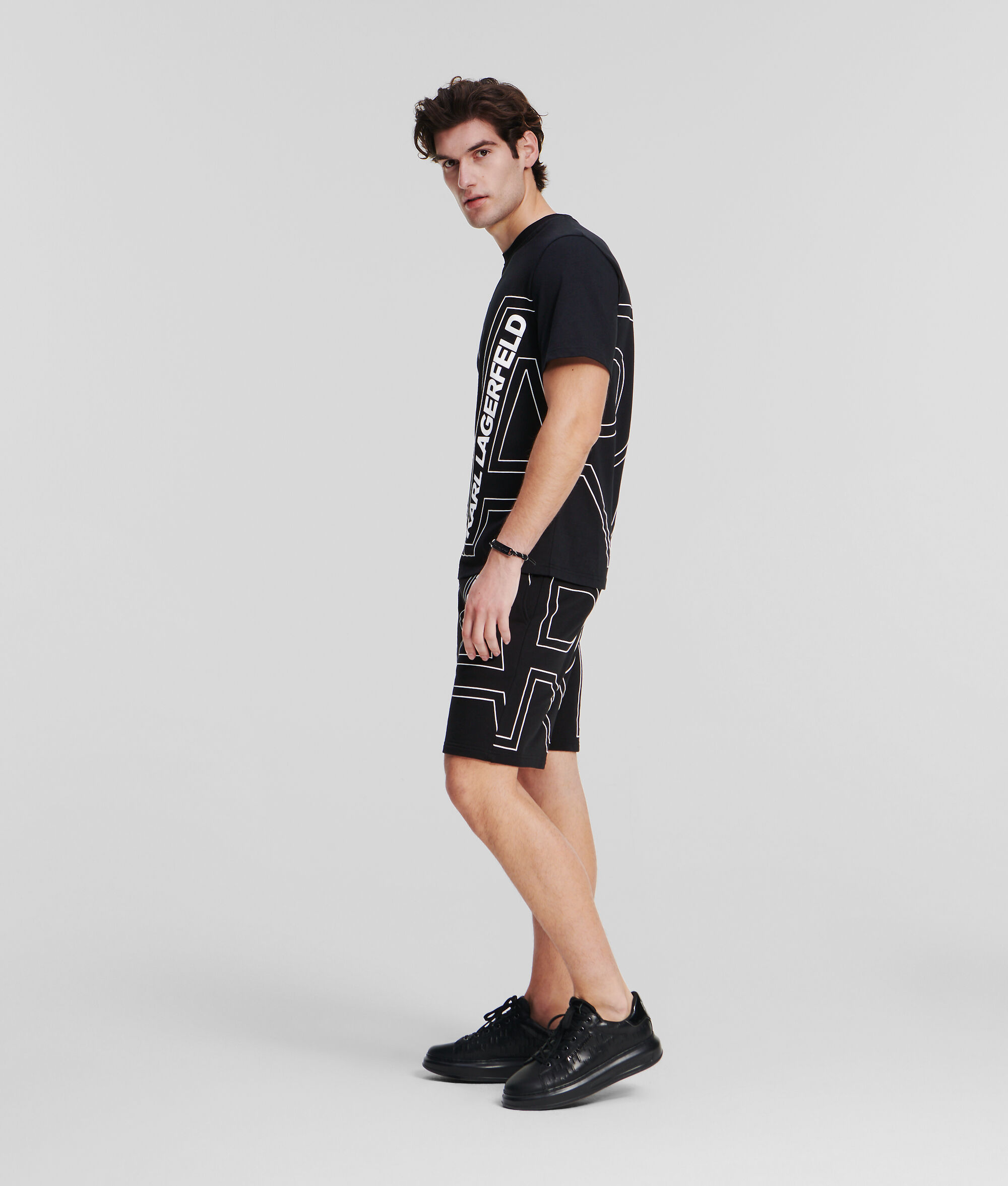 T-SHIRT ORNÉ DU LOGO KARL