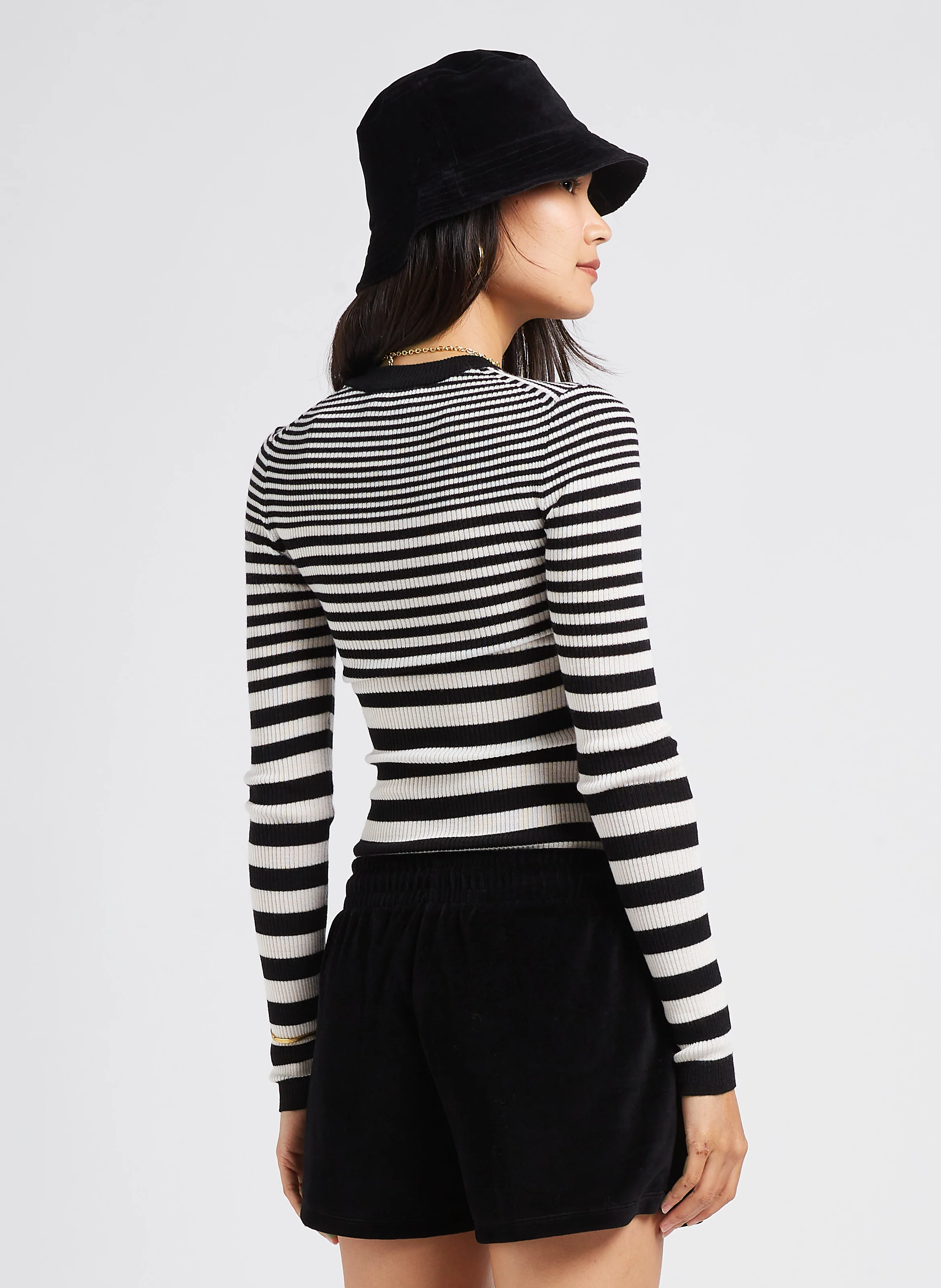 Pull col rond à rayures en laine | Noir