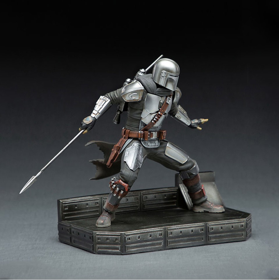 Star Wars - The Mandalorian Statue