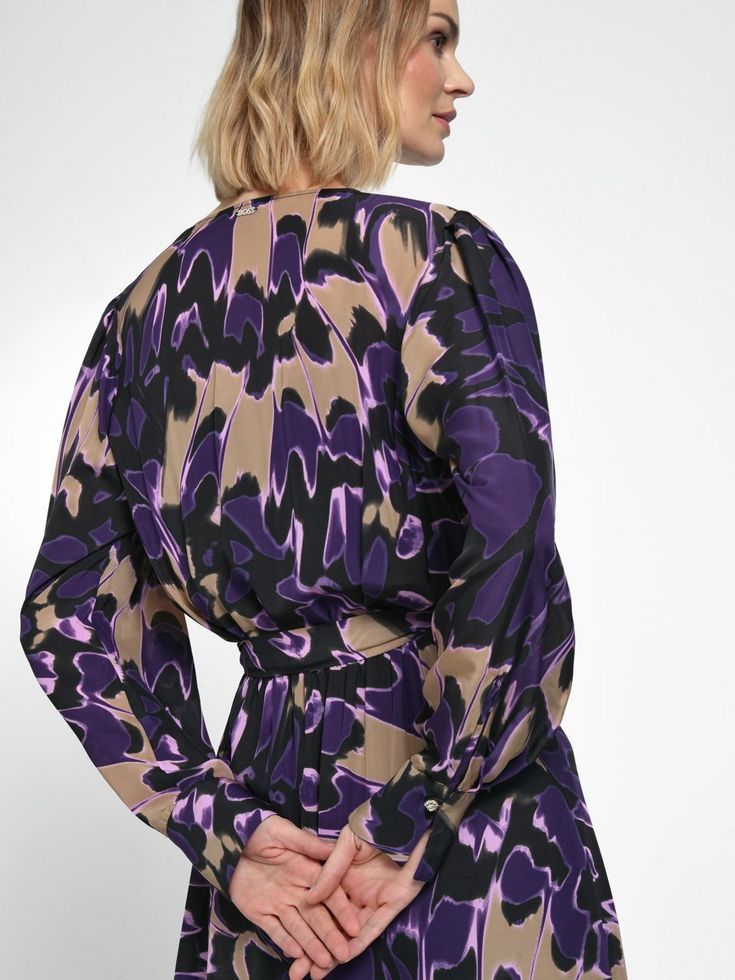 Kleid in Wickel-Optik