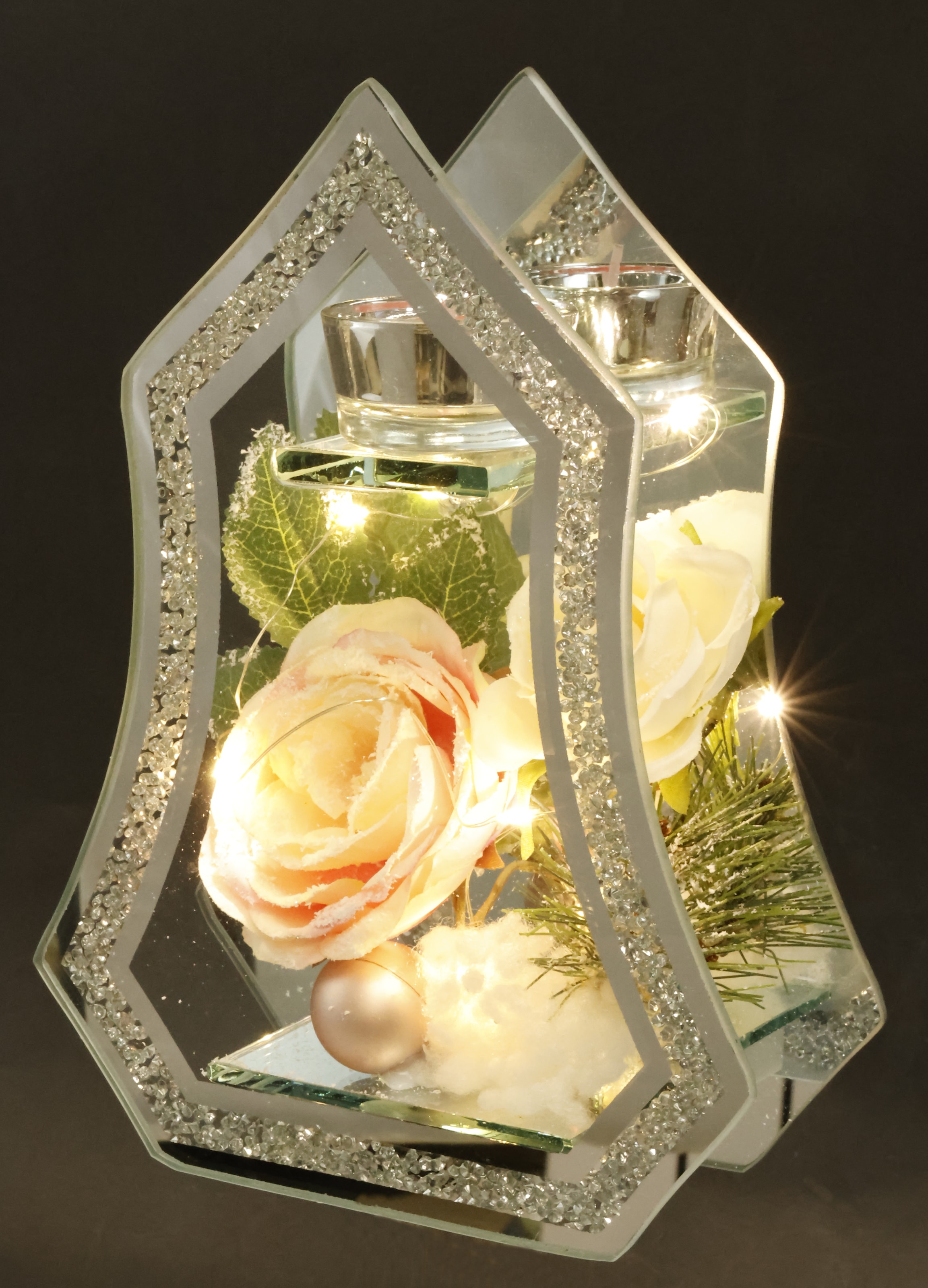 I.GE.A. Teelichthalter »Deko-Objekt mit LED Licht und Teelichtkerze« Mit Rose Tanne Kugel Kunstschnee Weihnachtsdeko Kerzenhalter Geschenk