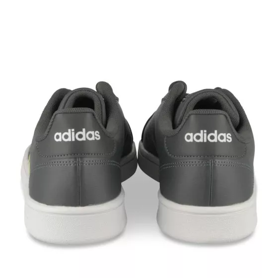 Baskets NOIRES ADIDAS Grand Court Base