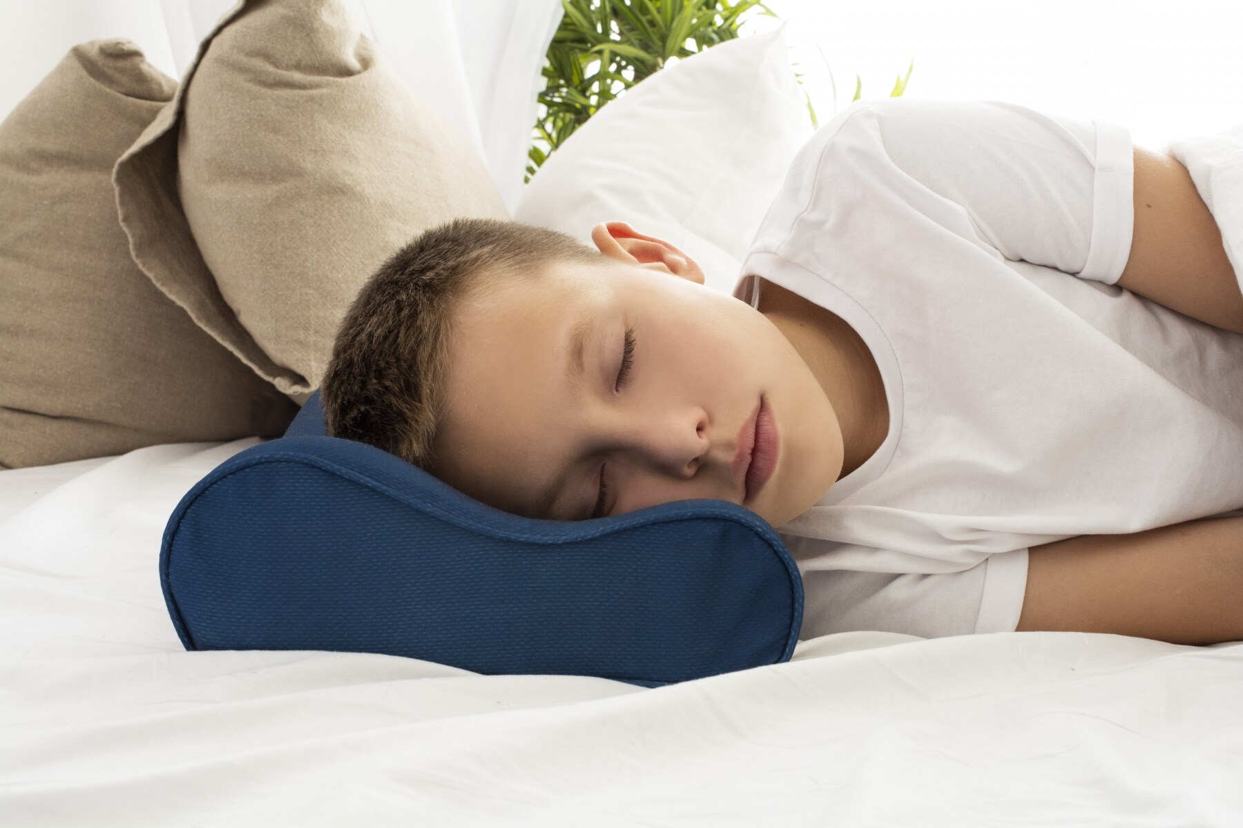 Lifenaxx ergonomisches Schlafkissen für Kinder