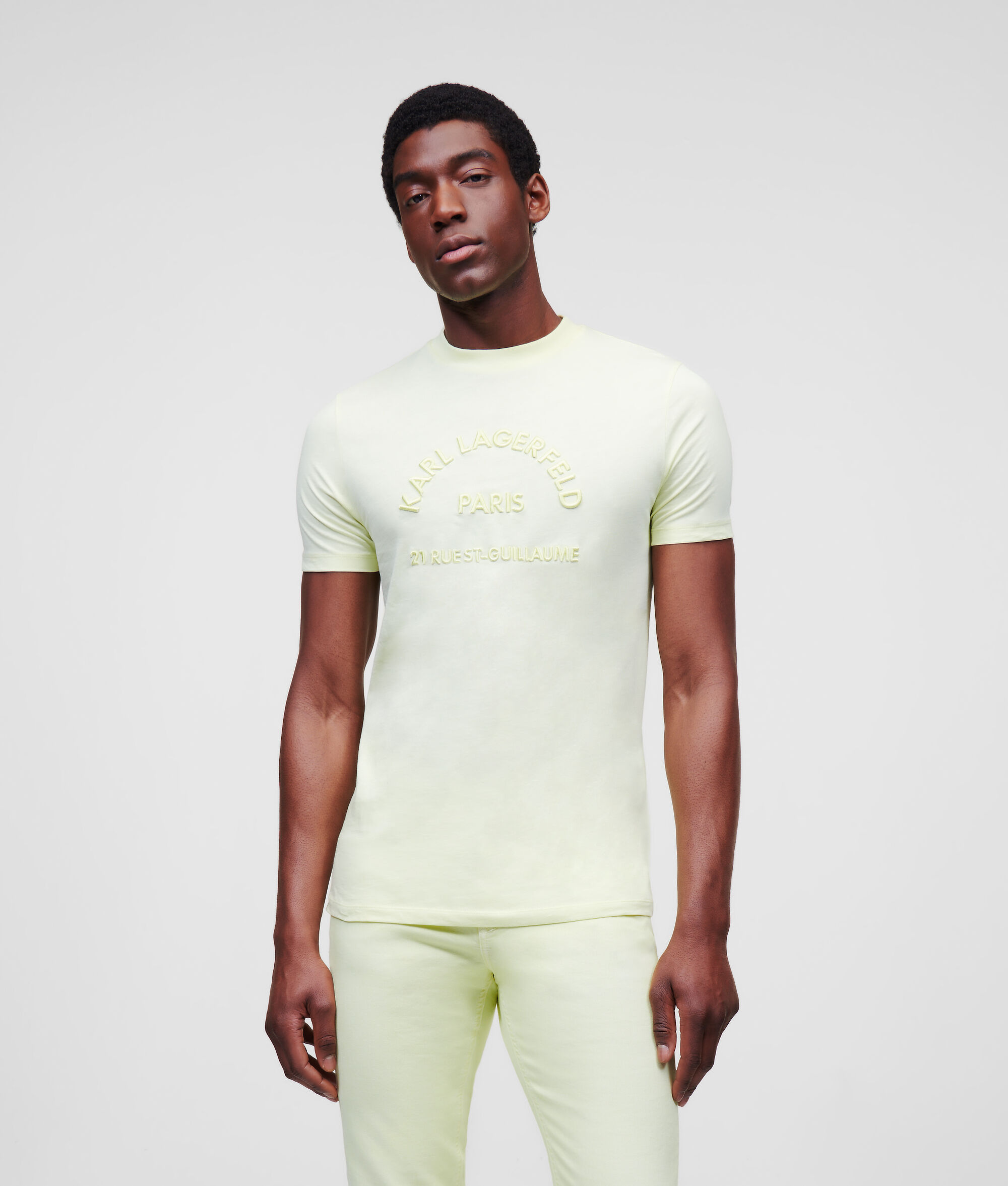 T-shirt avec logo brodé