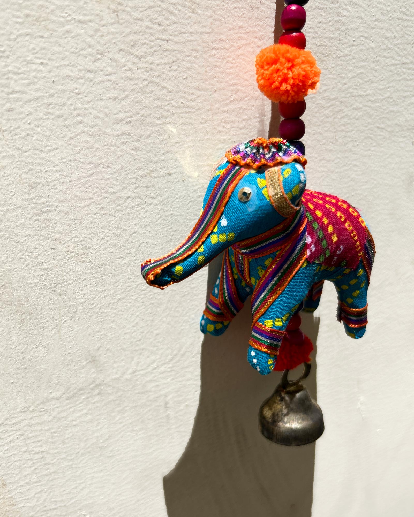 Anhänger Elefant blau, mit Glöckchen, H 30 cm, B 10 cm, L 4 cm günstig bestellen