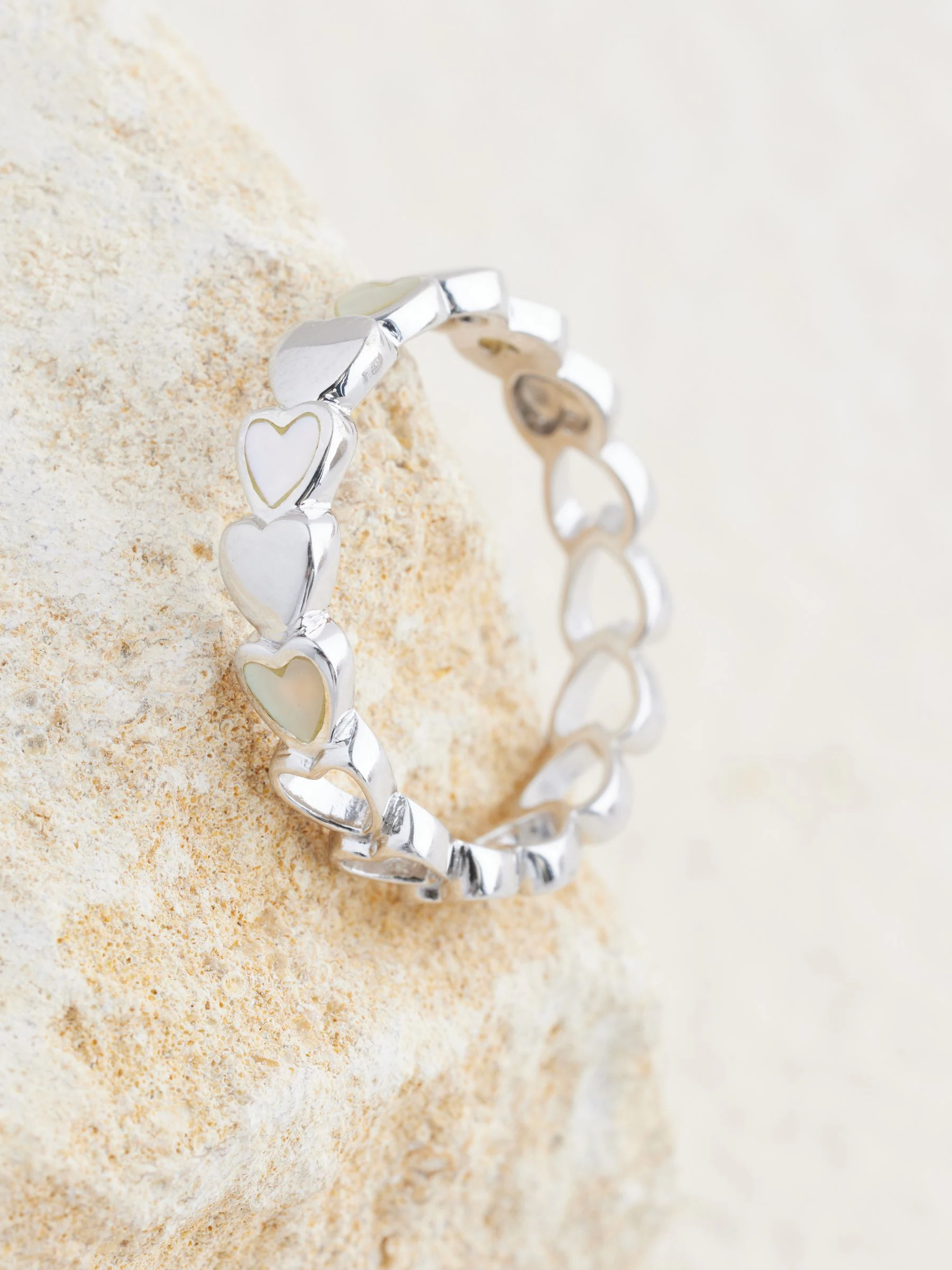 Echt zilver - Mother of Pearl ring met hartje