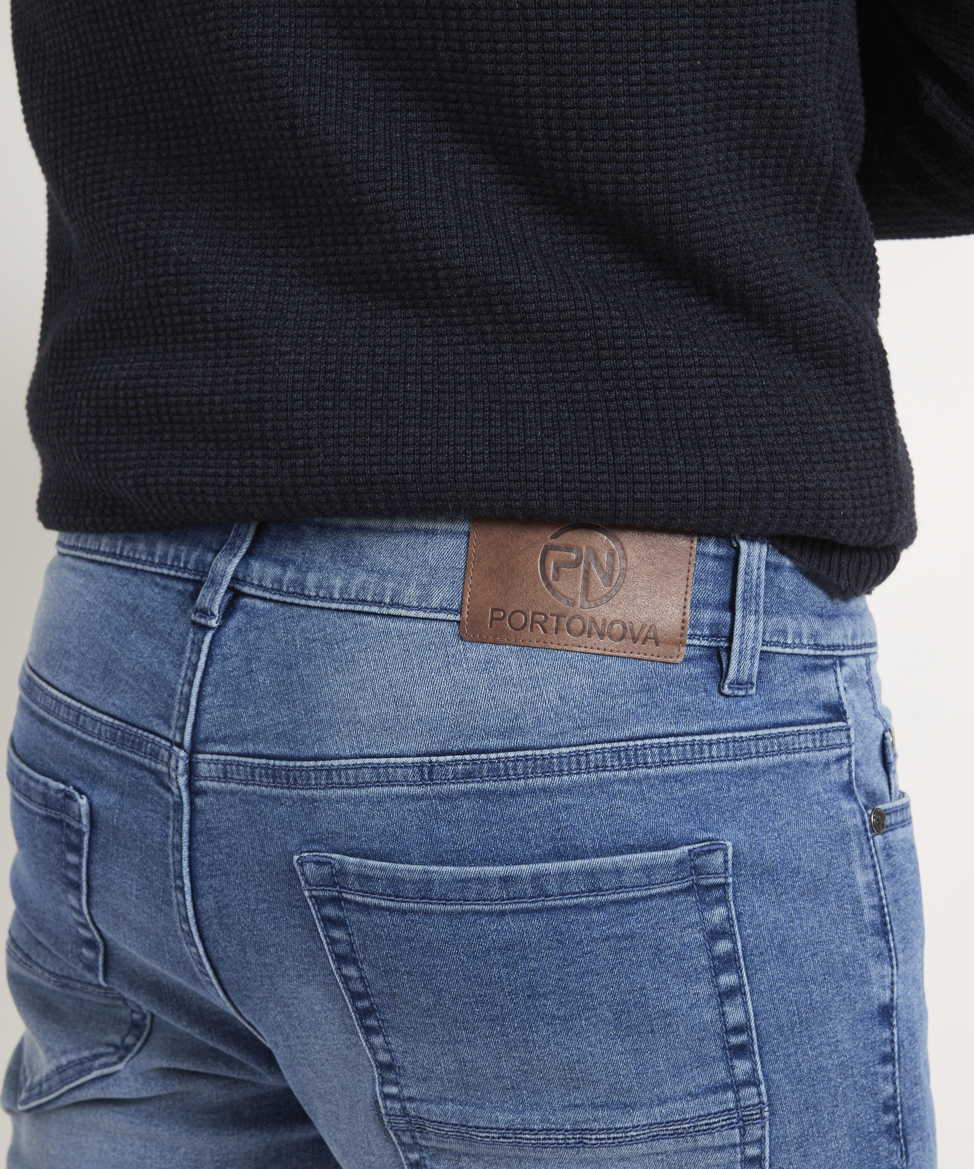 slim fit stretch jeans