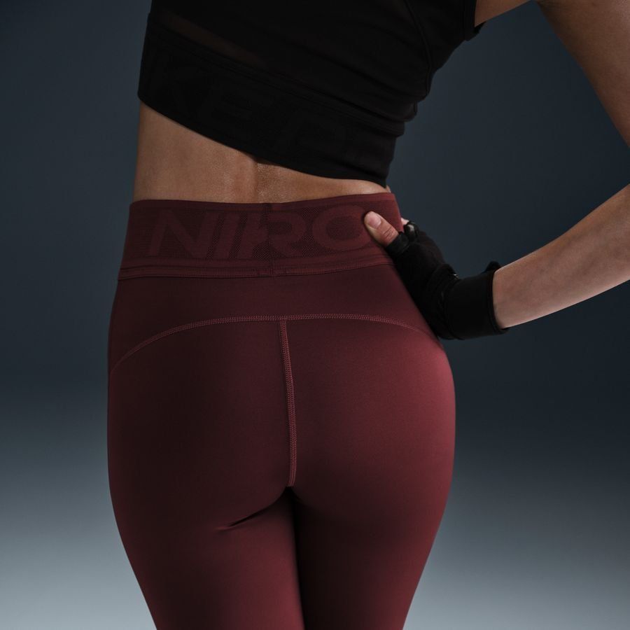 Nike Pro Sculpt