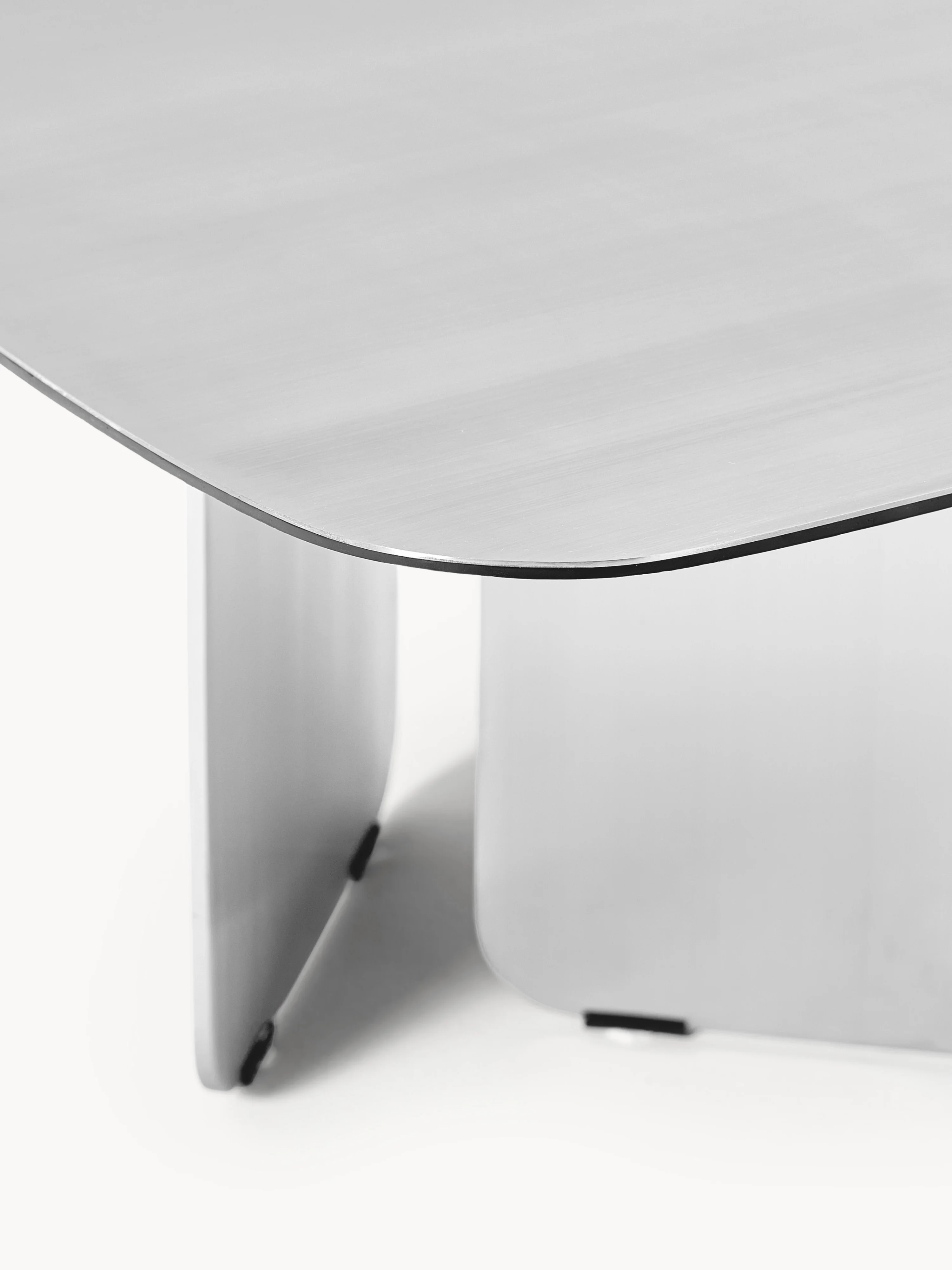 Metalen salontafel Valis