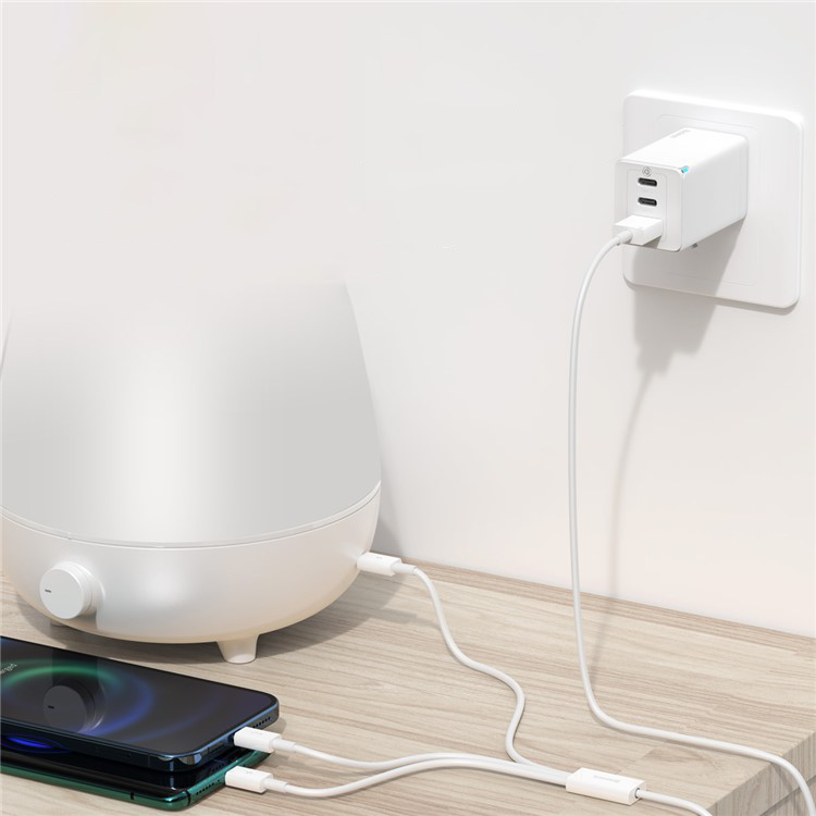 (1m) 3.5A 3in1 USB A auf USB C / Lightning / Micro USB Ladekabel Datenkabel - Weiss