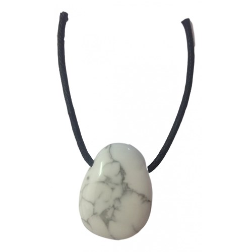 Pendentif percé en howlite
