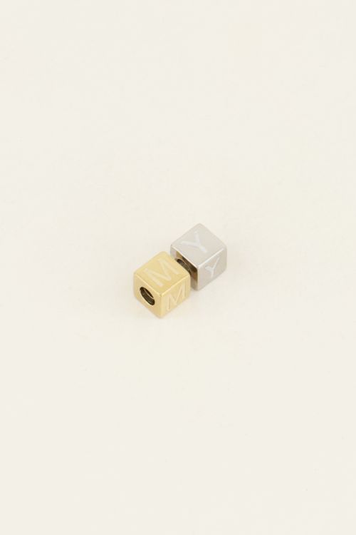 Cubes bedel initiaal