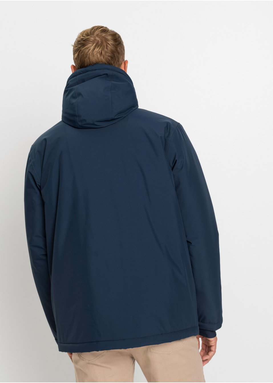 Veste outdoor fonctionnelle avec pare-neige