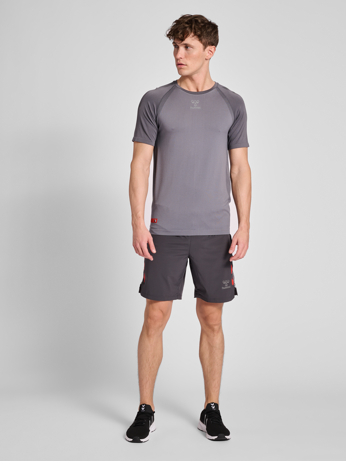 hmlPRO GRID GAME SHORTS