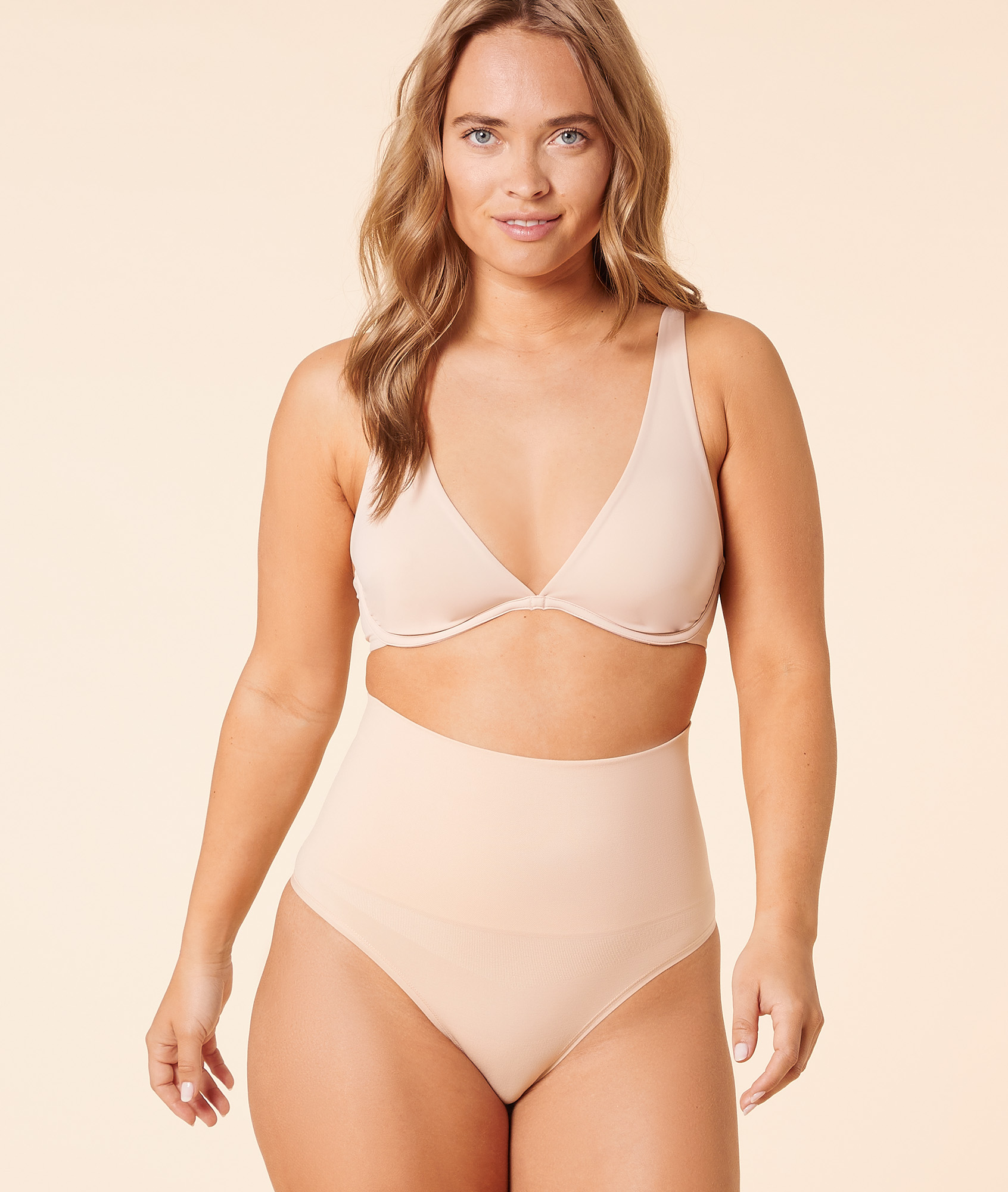String gainant taille haute - Maintien médium