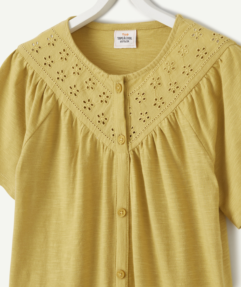 T-SHIRT FILLE EN COTON JAUNE AVEC FRONCES ET DÉTAILS AJOURÉS