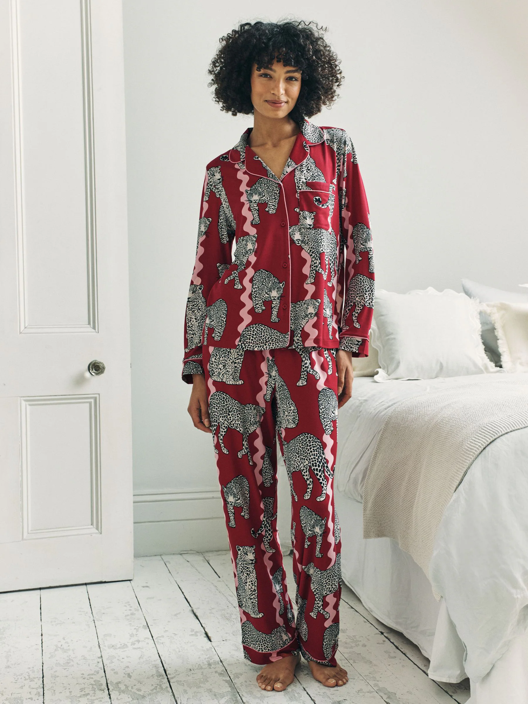 Chelsea Peers Snow Leopard Wavy Stripe Print Long Pyjamas Set