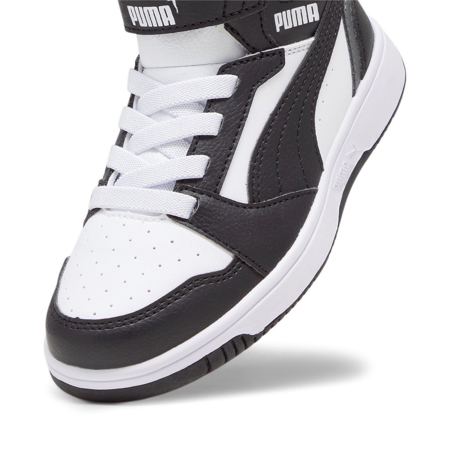 PUMA  Rebound V6