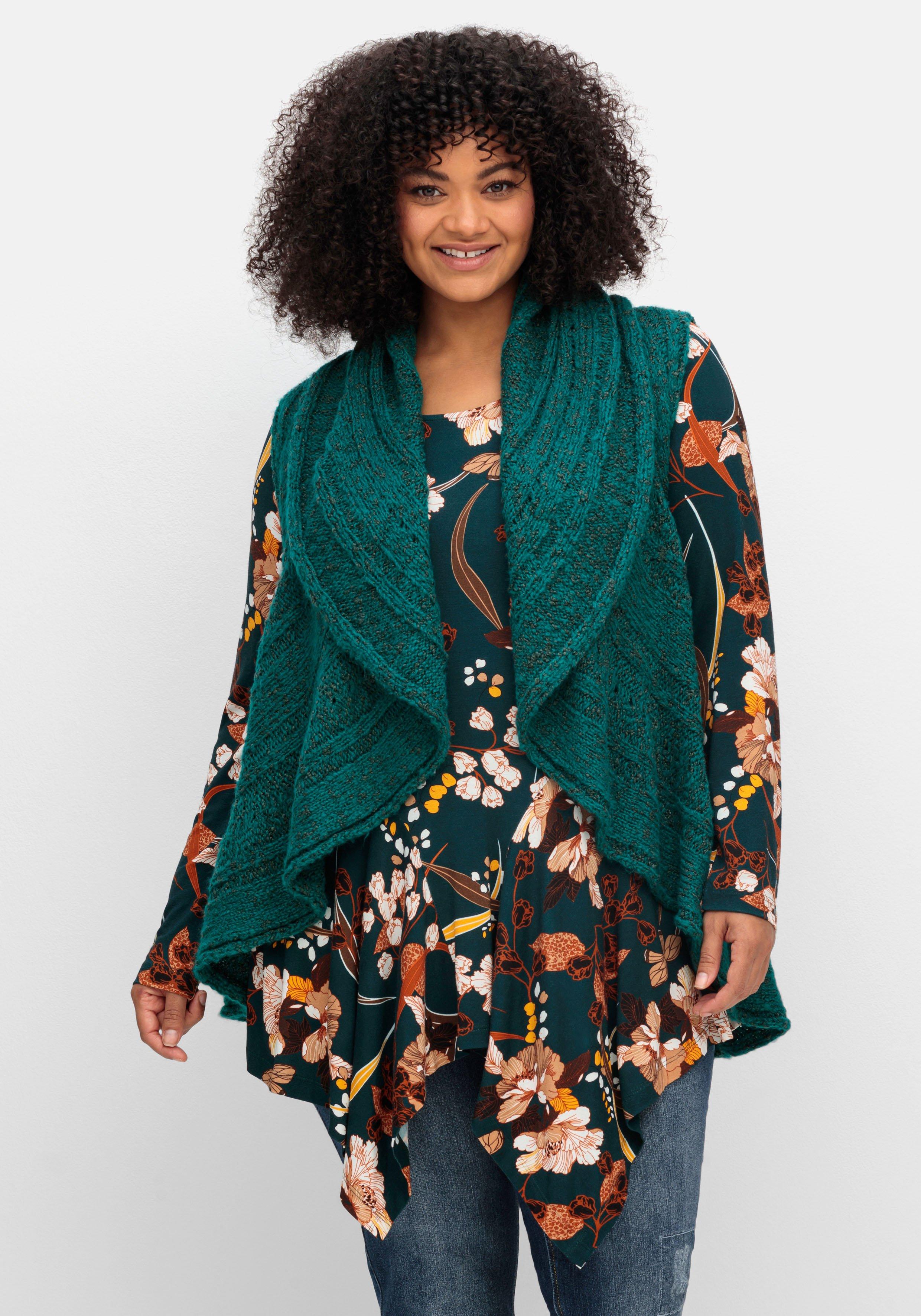 Strickweste mit breitem Umlegekragen