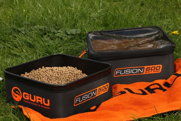 Guru Fusion 300   Bait Pro 200 Combo