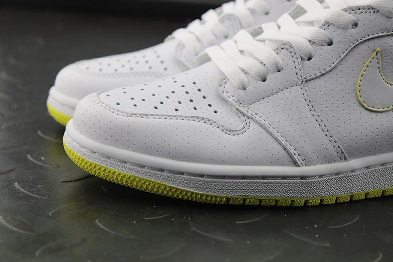 Jordan 1 First Class Flight White