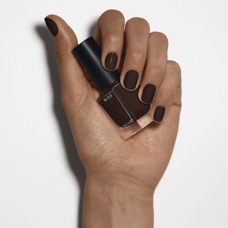 Nilens Jord Nail Polish Raisin Black