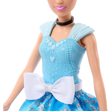 Disney Princess Askepot dukke med tilbehør