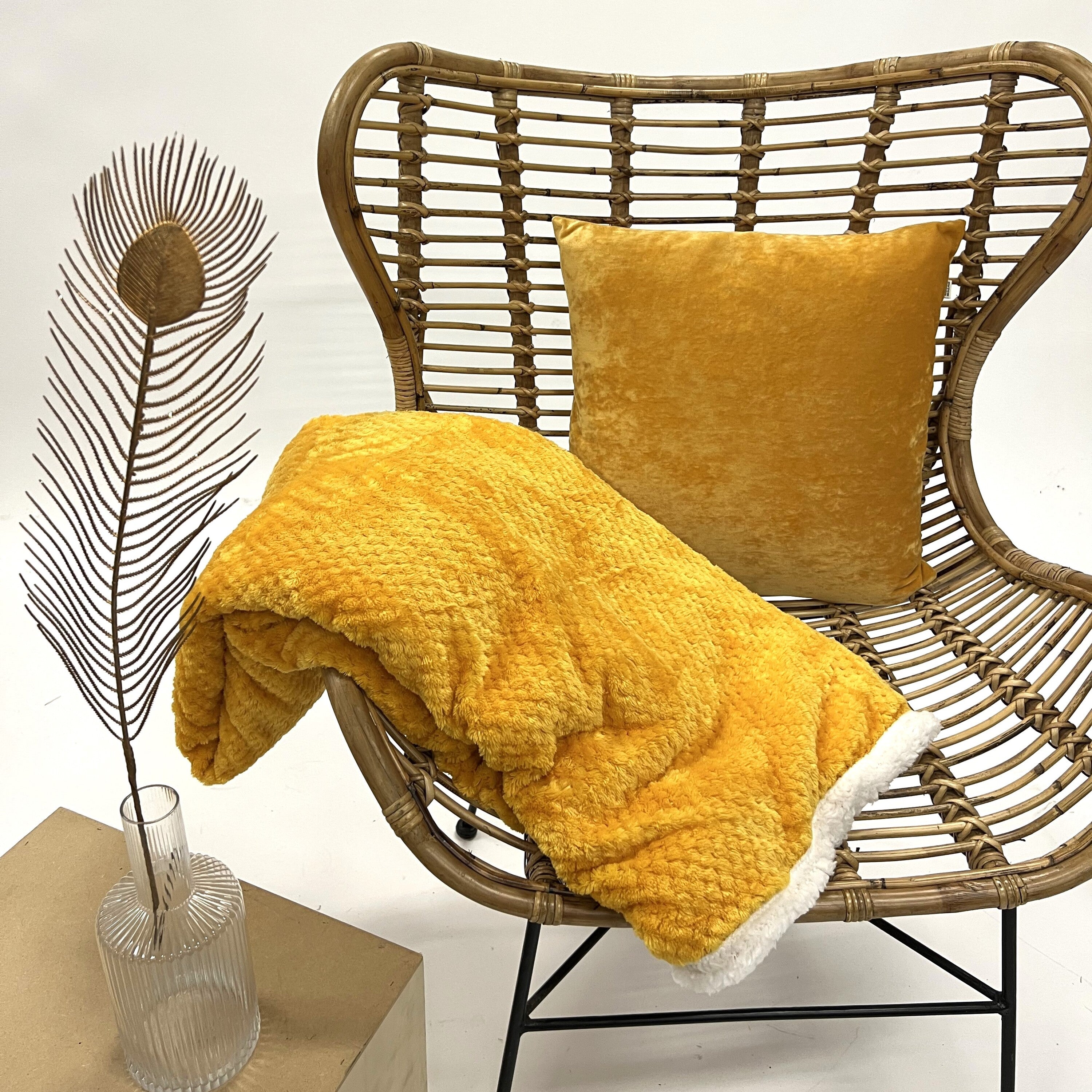 Dutch Decor plaid CODY - 150x200 cm Golden Glow
