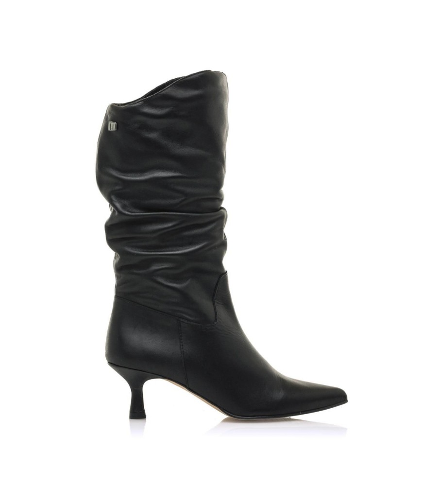 Botas sociais Mustang Indie de couro preto
