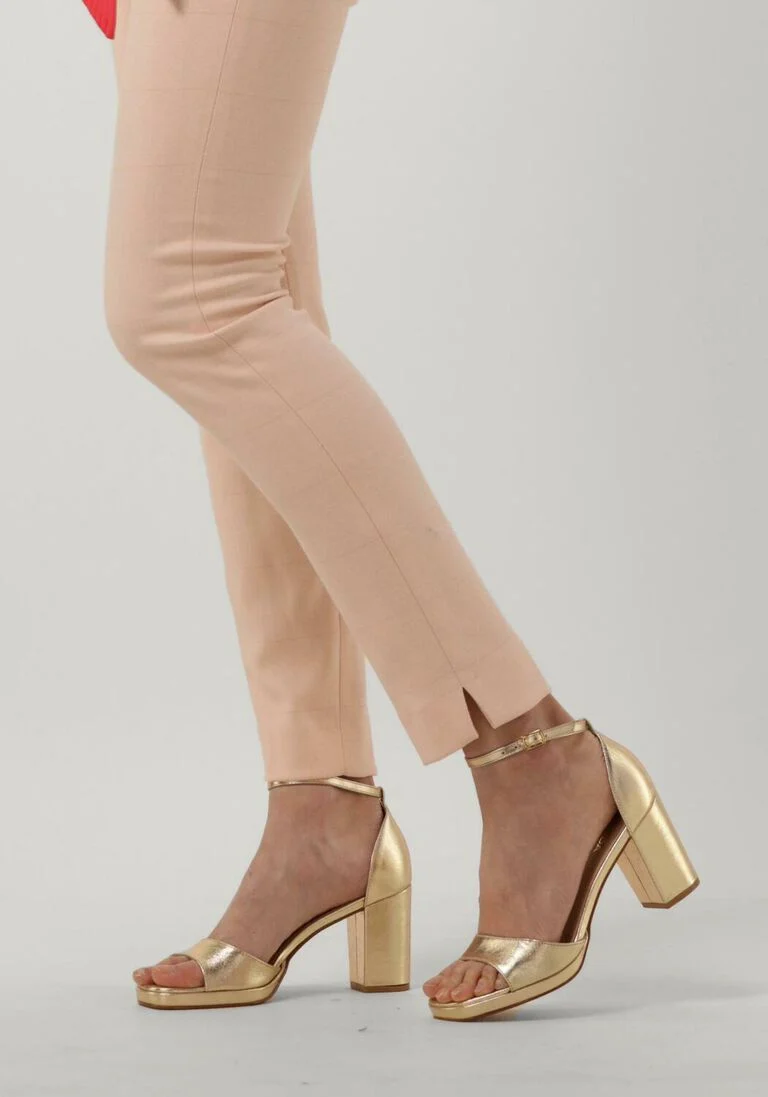 OMODA gouden omoda sandalen isla 01