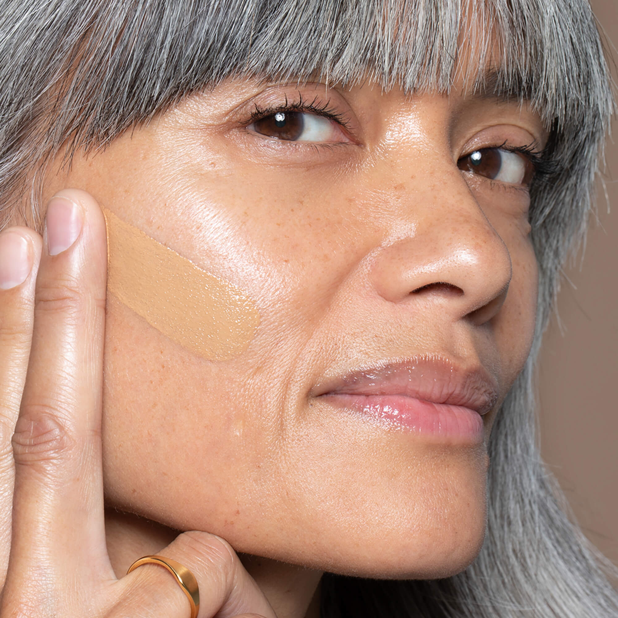 Ilia True Skin Foundation Fond de Teint Sérum