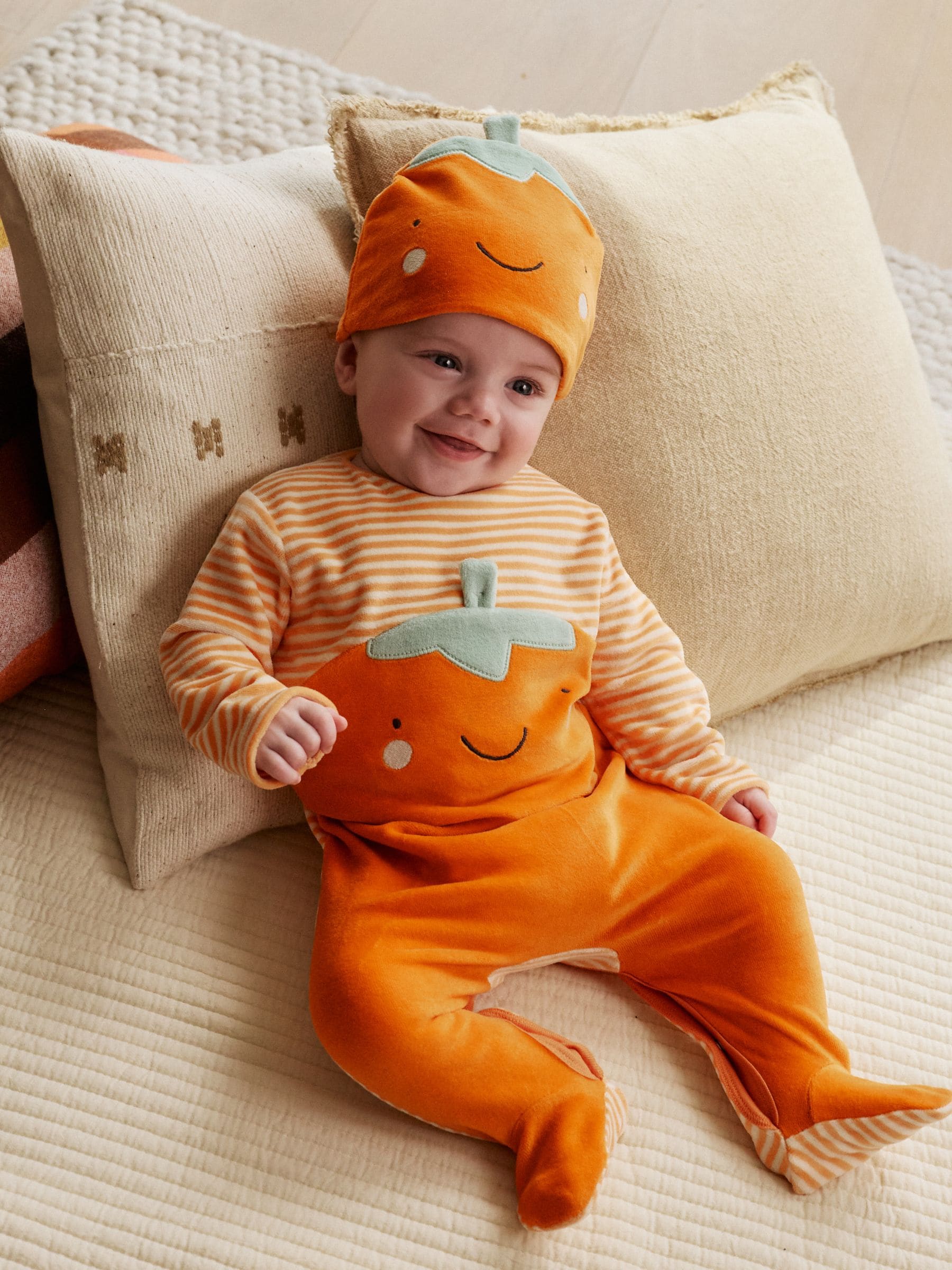 Oranje - Halloween velours babyrompertje met pompoenprint (0mnd-2jr)