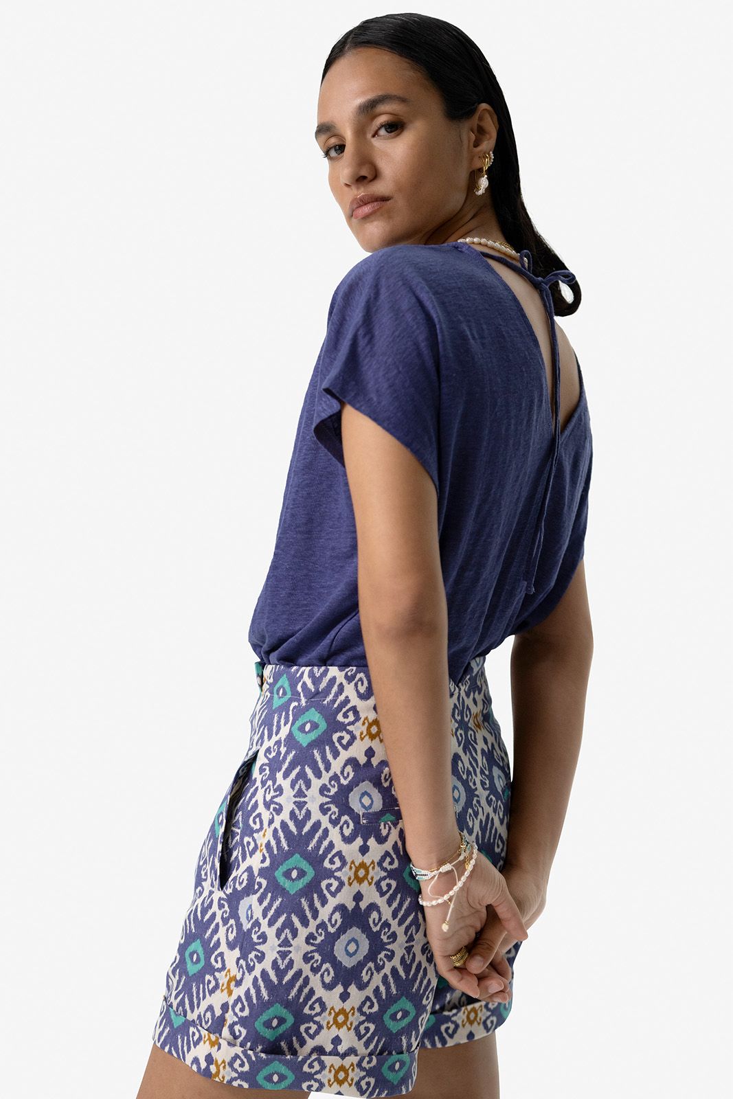Donkerblauw T-shirt met V-hals
