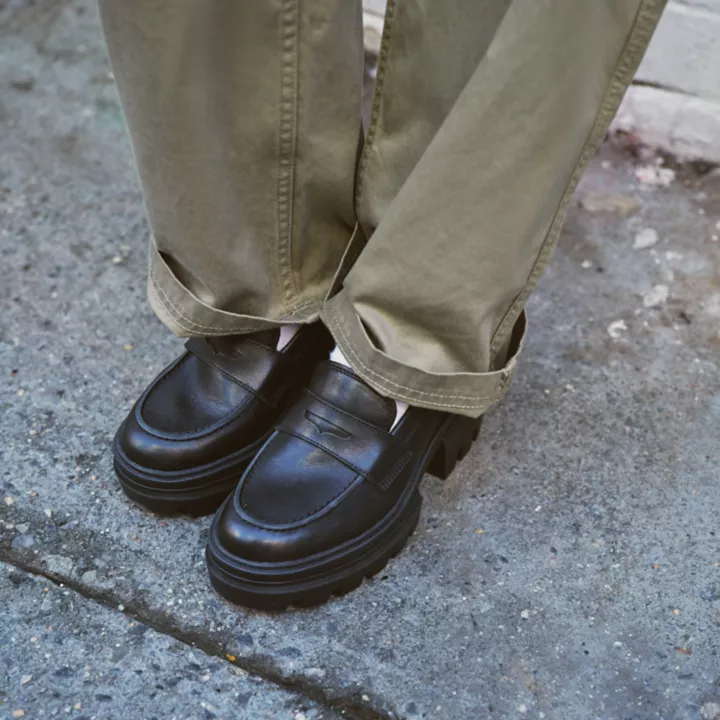 Mocassin pour femme en noir
