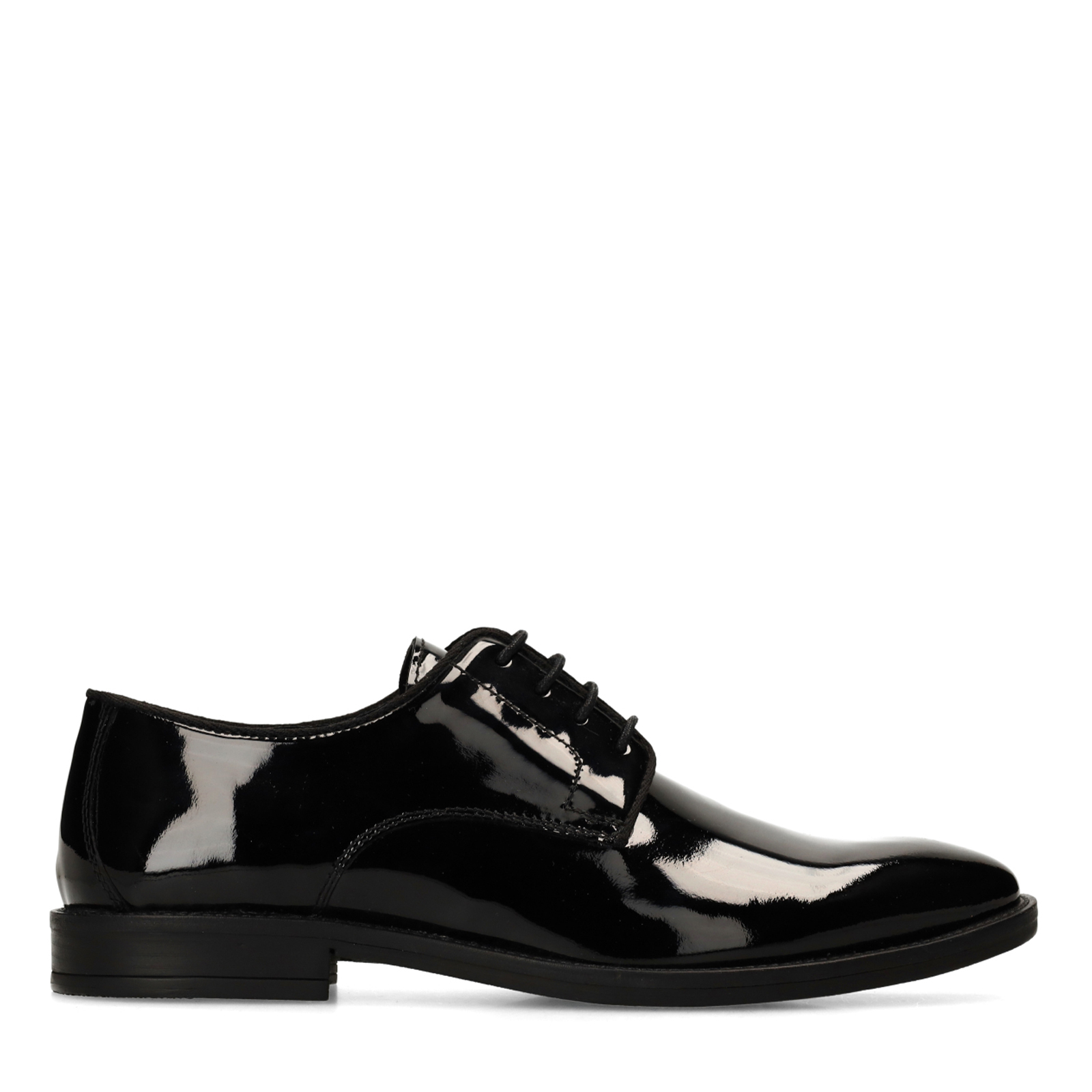 Zwarte lakleren veterschoenen