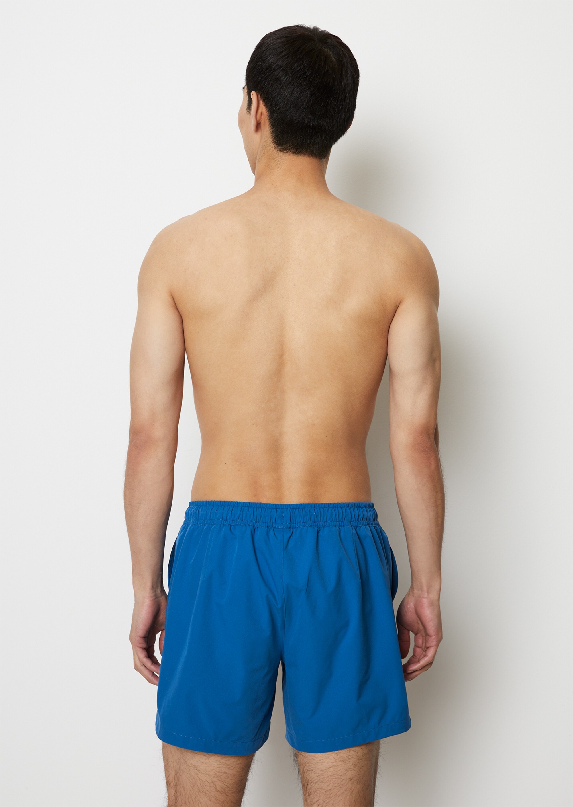 Badeshorts aus recyceltem Material