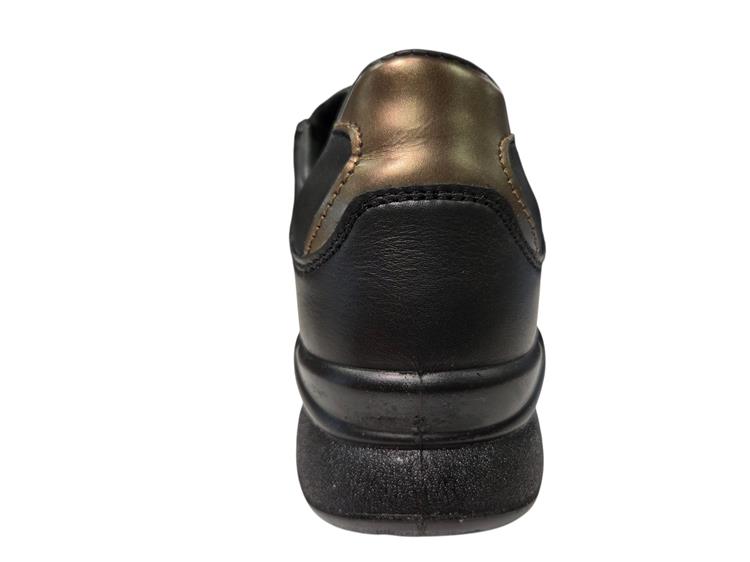 GRI 6700 Black