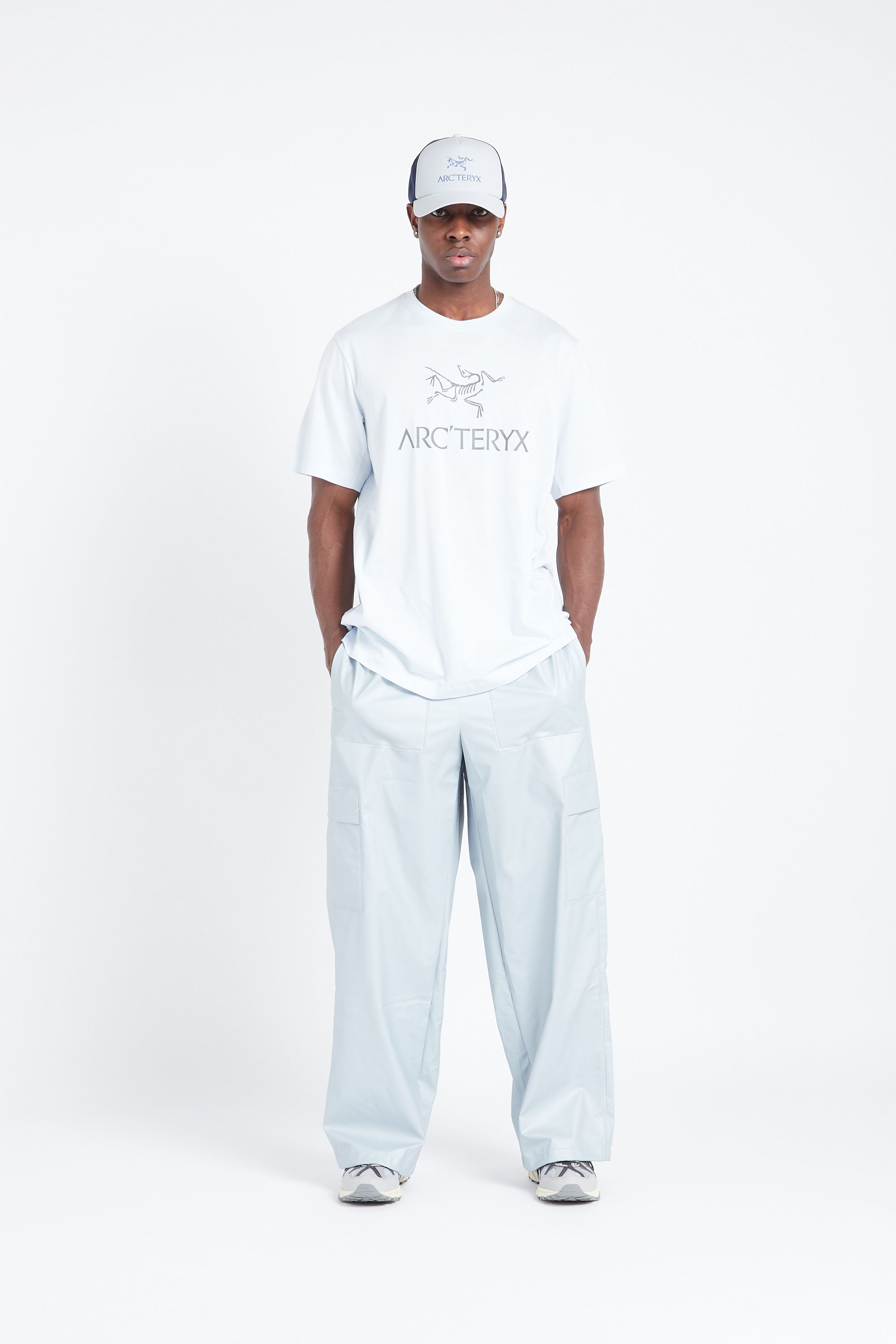 RAINS Pantalon cargo Cargo Rain Pants Wide W3 Bleu