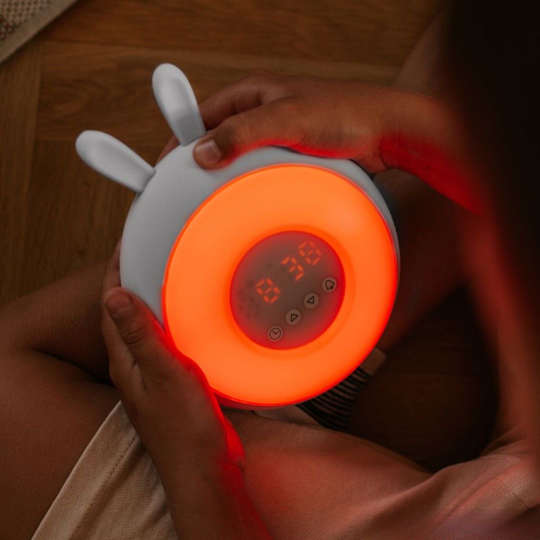 Mary's wekker en rgb nachtlampje konijn - wit