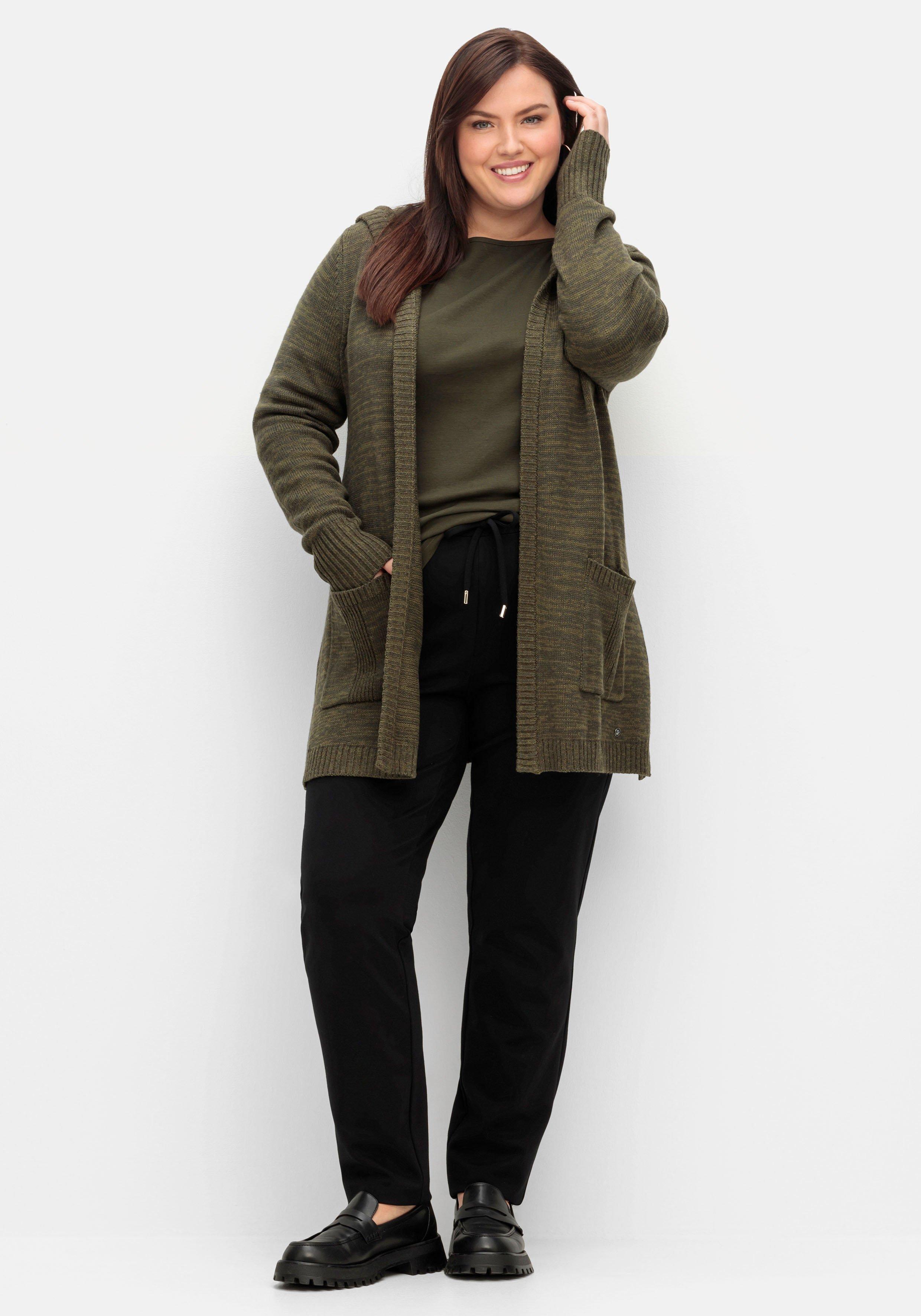 Kapuzenstrickjacke mit Wolle und Kaschmir