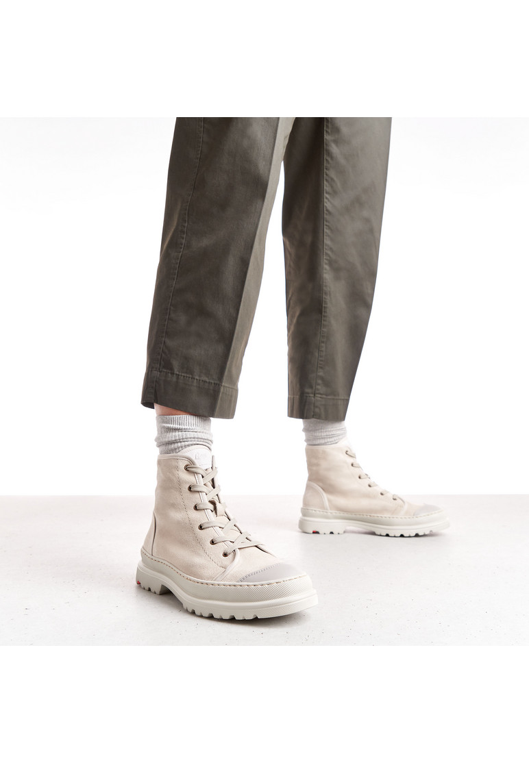 STIEFELETTE Beige