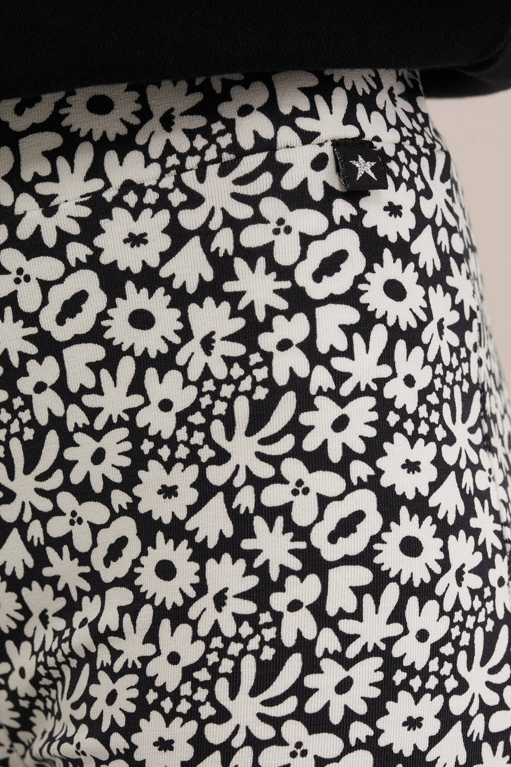 WE Fashion broek met all over print