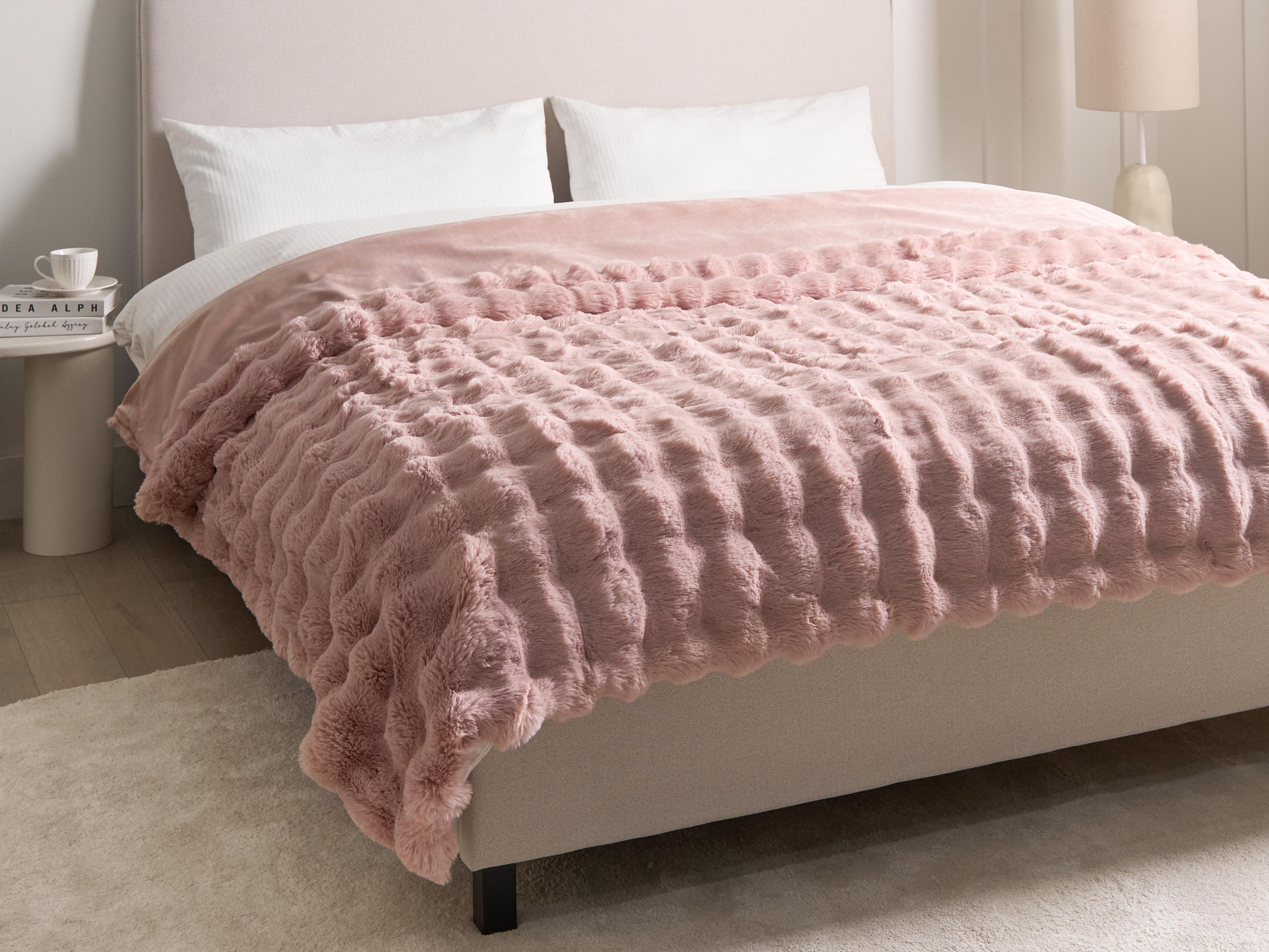 Plaid SALKA Nepbont 200 x 220 cm Pastelroze