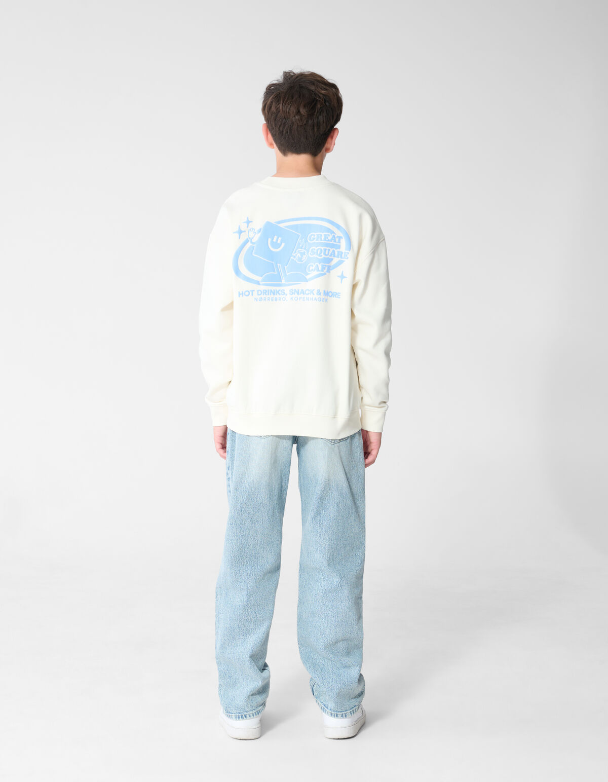 Café Artwork Sweater Gebroken Wit